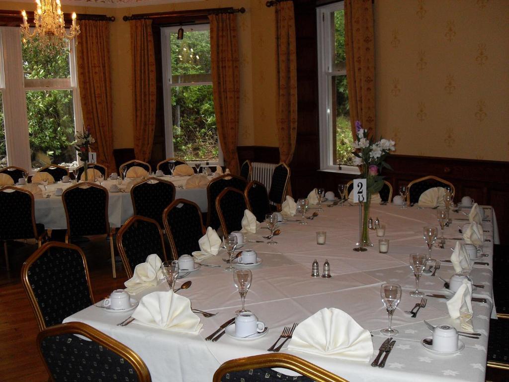 Ledgowan Lodge Hotel Achnasheen Exterior foto